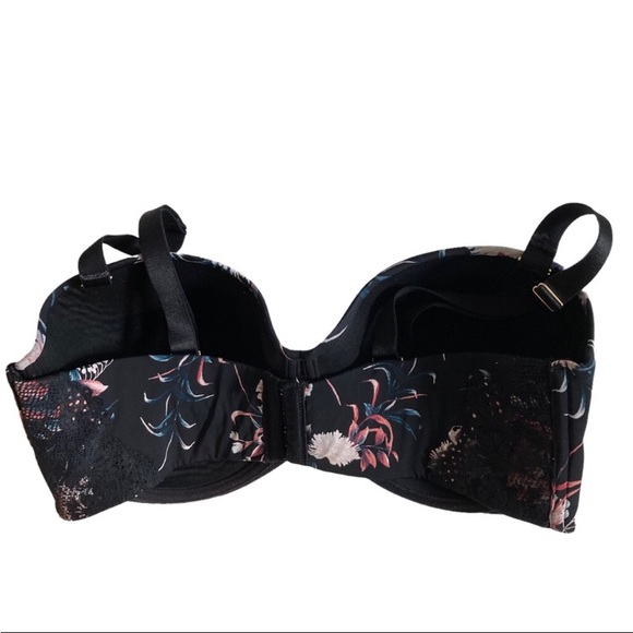 Deese Floral Balconette. - Picture 4 of 5